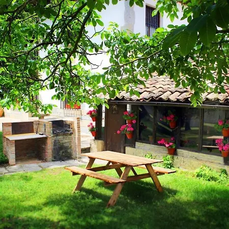 Casa Rural Mertxenea Landetxea Elcano Exterior photo